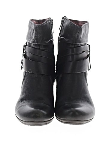 Pikolinos Ankle Boots (view 2)