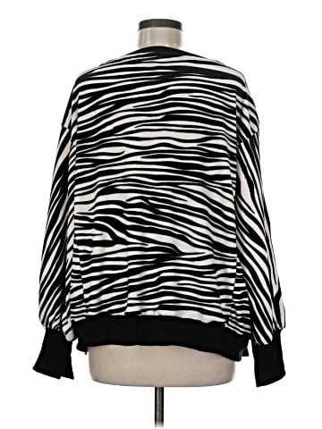 Umgee Pullover Sweater (view 2)
