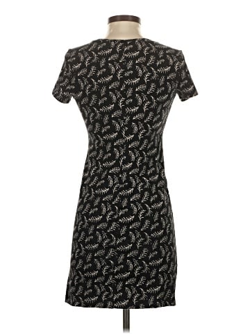 Old Navy Casual Dress (view 2)
