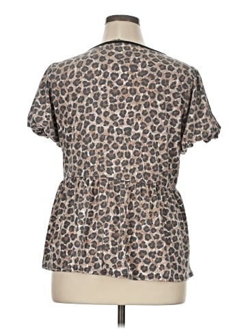 Haptics Short Sleeve Blouse (view 2)