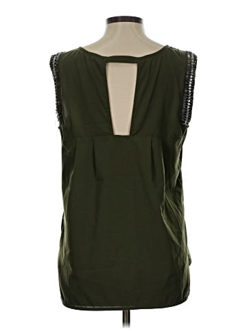 Kiind Of Sleeveless Blouse (view 2)