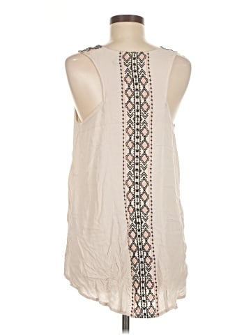Blu Pepper Sleeveless Blouse (view 2)