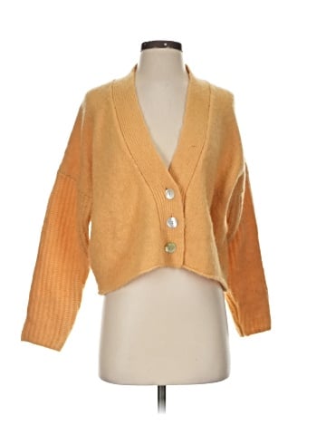 Wray Cardigan (view 1)