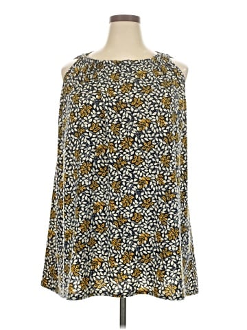 Suzanne Betro Casual Dress (view 1)