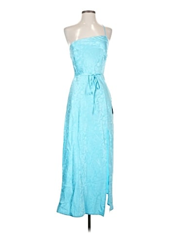 Lulus Casual Dress (view 1)