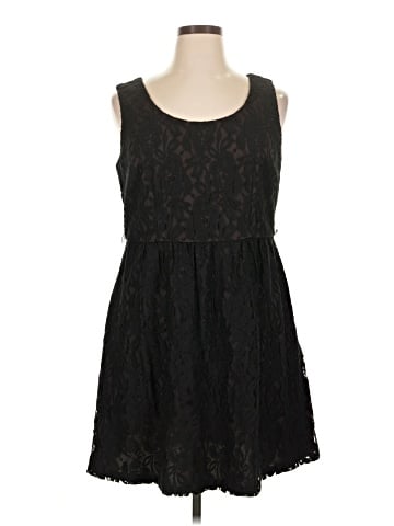 Oleg Cassini Casual Dress (view 1)