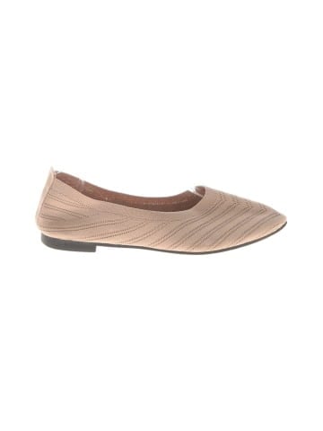 Unbranded Flats (view 1)