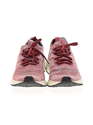 VEJA Sneakers (view 2)