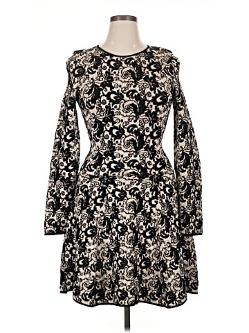 FELICITY & COCO Casual Dress (view 1)