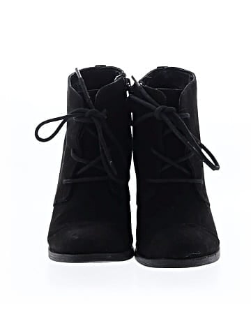 Toetos Ankle Boots (view 2)