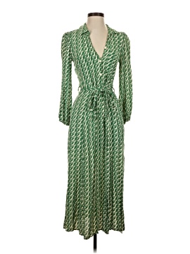 green emerald velvet dress Zara Army Green Leaf Print Wrap Dress – Thrift Nature Closet Ja main image 1