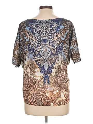 Romeo & Juliet Couture Short Sleeve Blouse (view 2)