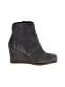 TOMS Gray Ankle Boots Size 7 - photo 1