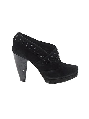 Kenneth Cole REACTION Ankle Boots (view 1)