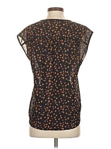 Chloe K Short Sleeve Blouse (view 2)