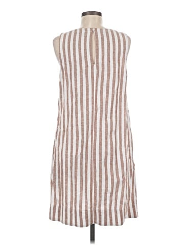 Old Navy Casual Dress (view 2)