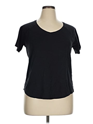 Southern Tide Active T-Shirt (view 1)
