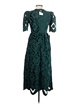 green emerald velvet dress Tuckernuck