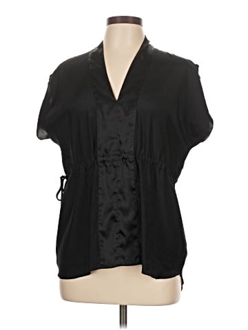 Daisy Fuentes Short Sleeve Blouse (view 2)