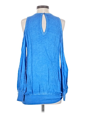 On The Road... Sleeveless Blouse (view 2)