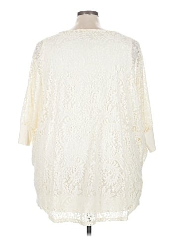 Kate & Mallory designs 3/4 Sleeve Blouse (view 2)