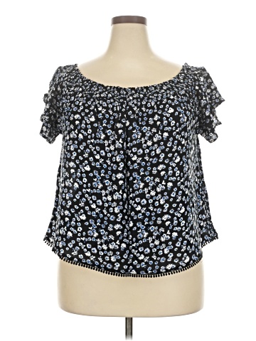 Rewind Short Sleeve Blouse (view 1)