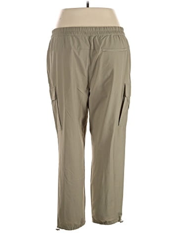 Banana Republic Cargo Pants (view 2)