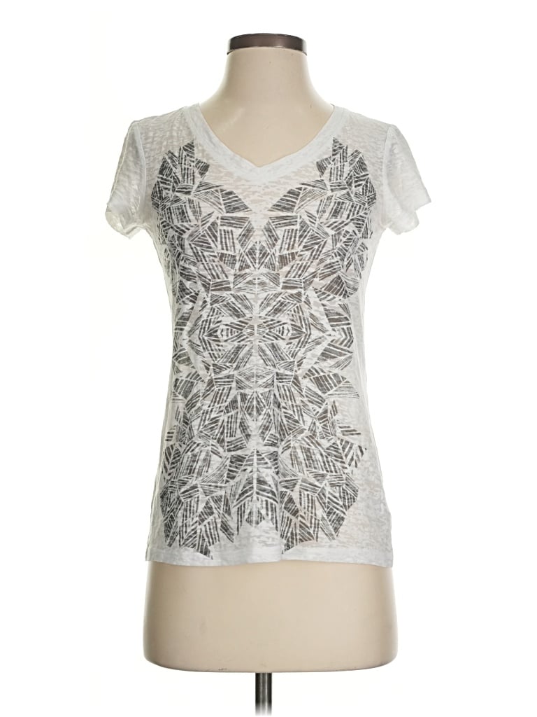 Pre-owned Daisy Fuentes Short Sleeve T-shirt In Silver