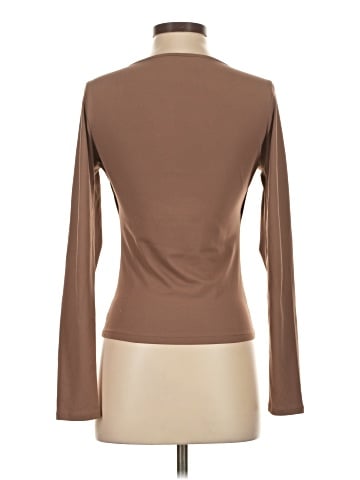 Trendy Queen Long Sleeve T-Shirt (view 2)