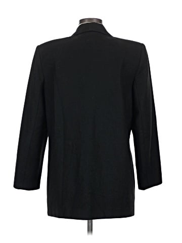 Requirements Blazer (view 2)