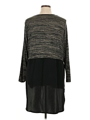 Lisa Rinna 3/4 Sleeve T-Shirt (view 2)