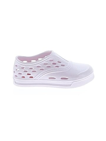 OshKosh B'gosh Flats (view 1)