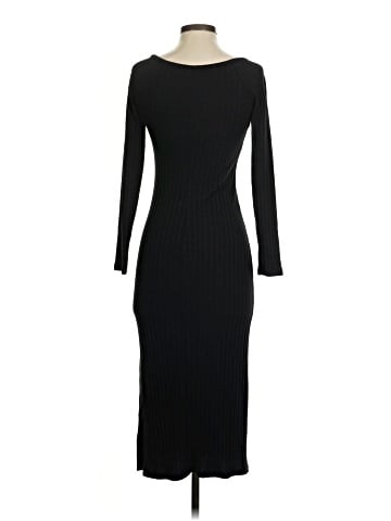 Old Navy Casual Dress (view 2)
