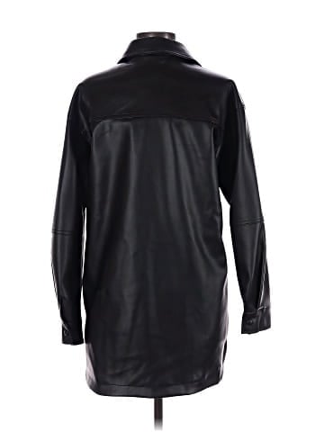 Apparis Raincoat (view 2)