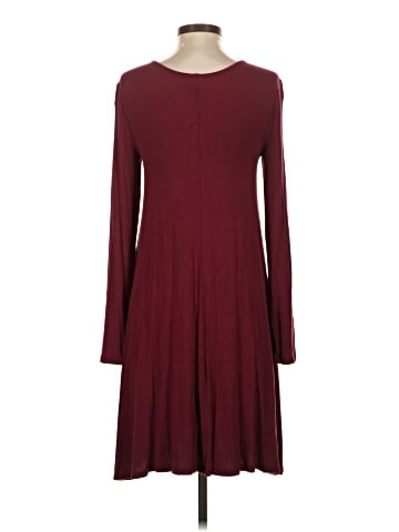 Old Navy Casual Dress (view 2)