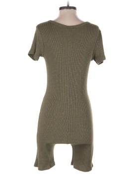 Fashion Nova Women's Clothing On Sale Up To 90% Off Retail | ThredUp
