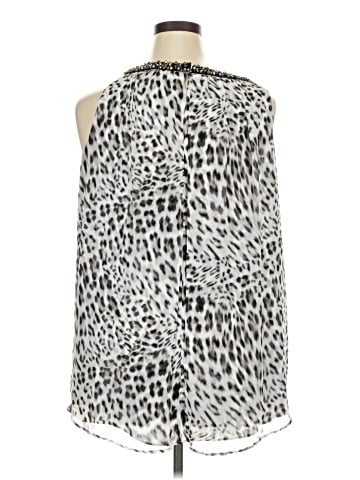 Jennifer Lopez Sleeveless Blouse (view 2)