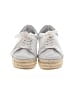 Steve Madden Silver White Sneakers Size 7 - photo 2