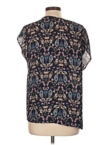 Le Lis Short Sleeve Blouse (view 2)