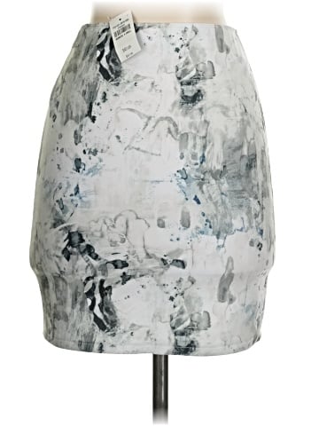 Abercrombie & Fitch Casual Skirt (view 2)
