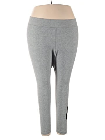 Nike Active Pants (view 1)
