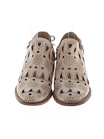 Musse & Cloud Ankle Boots (view 2)