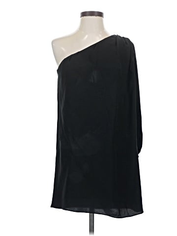 Elizabeth and James 3/4 Sleeve Blouse (view 1)