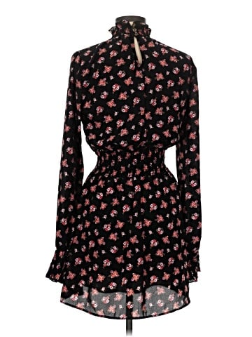 Luna Chix Casual Dress (view 2)