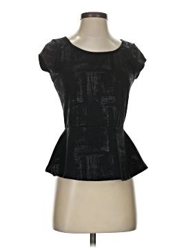 The Limited Short Sleeve Top