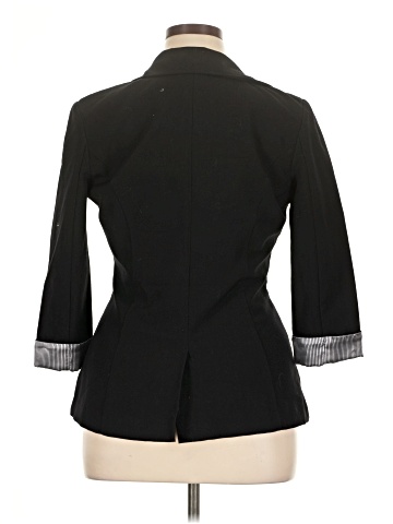 Iz Byer Blazer (view 2)