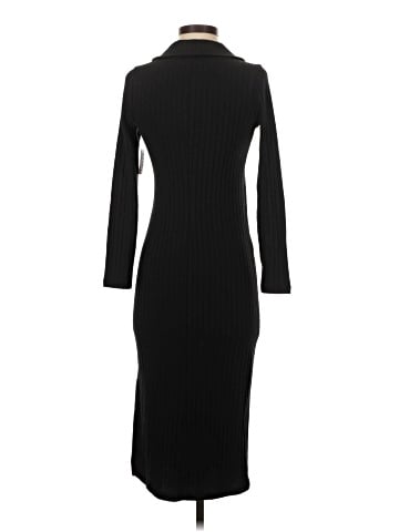 Old Navy Casual Dress (view 2)