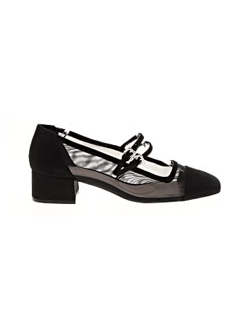 Unbranded Flats (view 1)