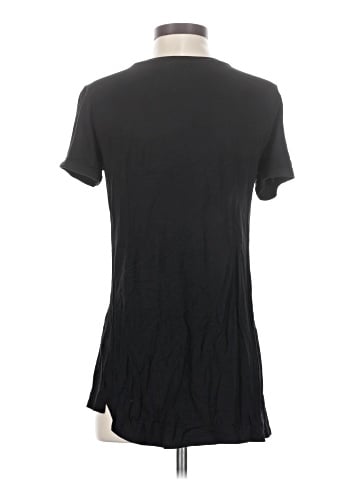 Ellen Tracy Short Sleeve T-Shirt (view 2)