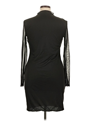 PrettyLittleThing Cocktail Dress (view 2)